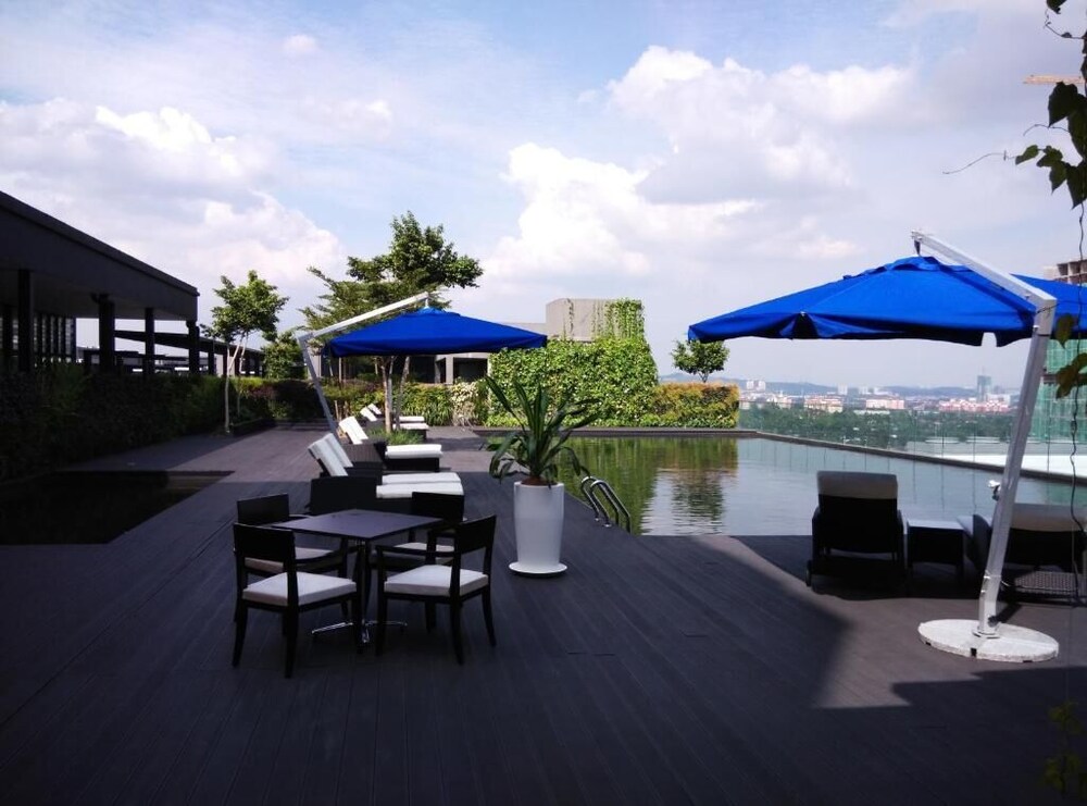 Book e.City Hotel at OneCity in Subang Jaya  Hotels.com