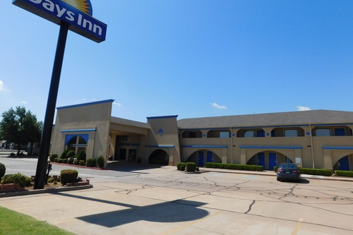 Book Days Inn By Wyndham Oklahoma City Nw Expressway In Oklahoma City Hotels Com