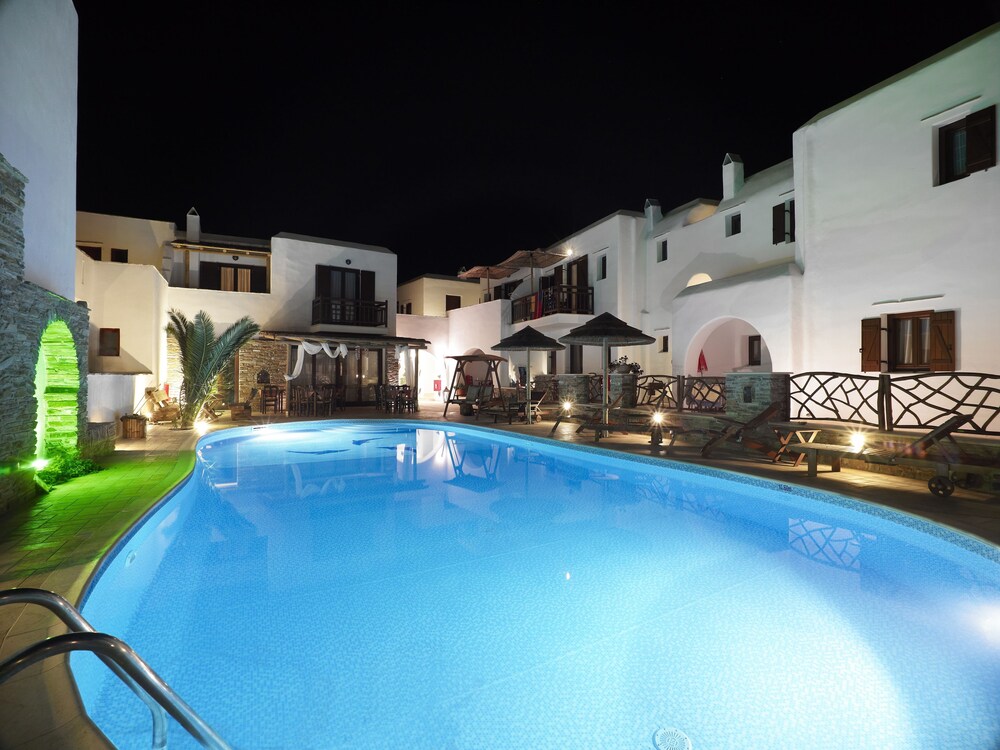 Book Hotel Anemomilos In Naxos Hotels Com