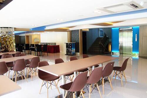 Book Grand Tower Inn Sathorn Bangkok In Bangkok Hotels Com Book Grand Tower Inn Sathorn Bangkok In Bangkok Hotels Com