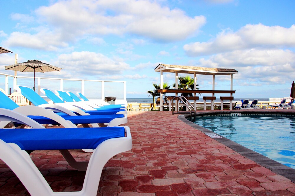 Book Cove Motel Oceanfront In Daytona Beach Hotels Com