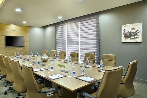 احجز هيلتون جاردن إن تبوك في تبوك قارن أسعار الفنادق في تبوك