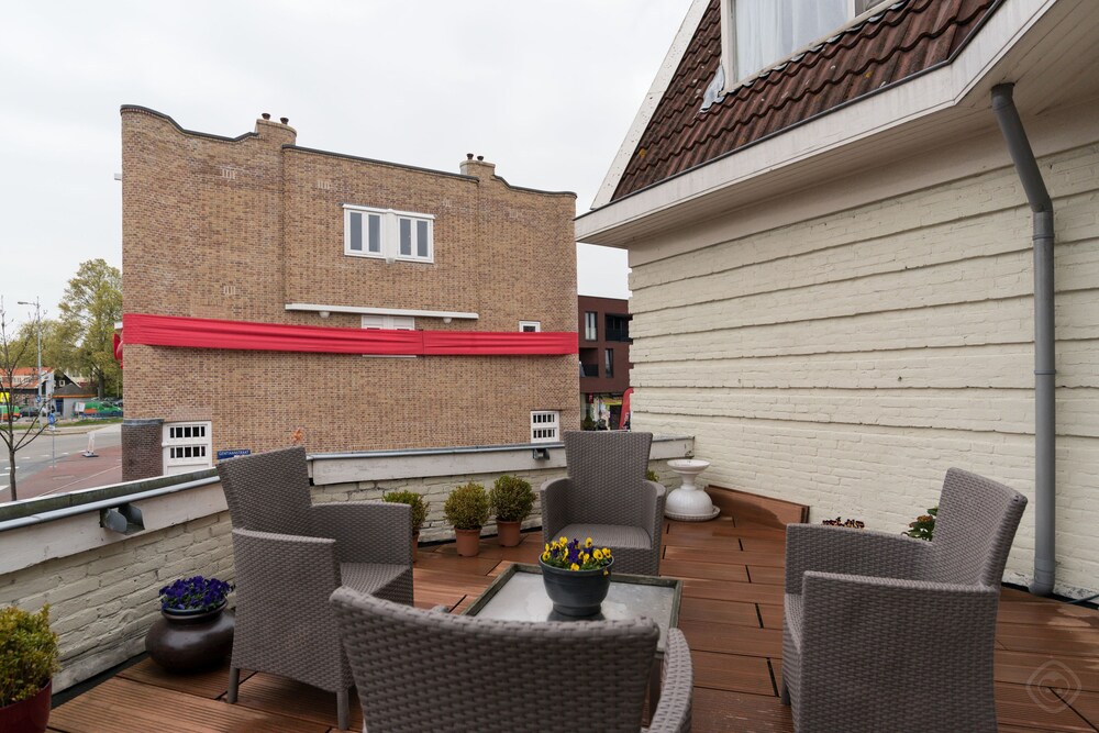 Gentiana Apartment in Amsterdam - Hotels.com Gentiana Apartment in Amsterdam - Hotels.com