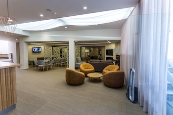 Picture of Hotel Clique Calgary Airport in Calgary