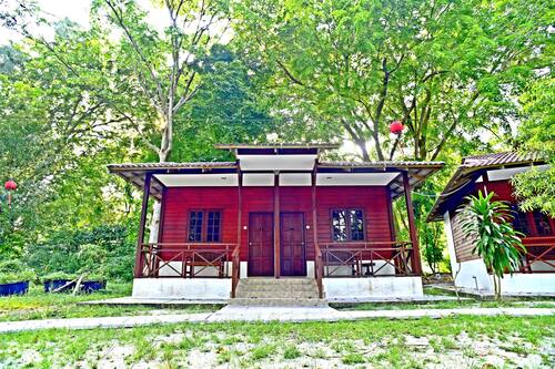 Book Vikri Beach Resort In Pangkor Island Hotels Com