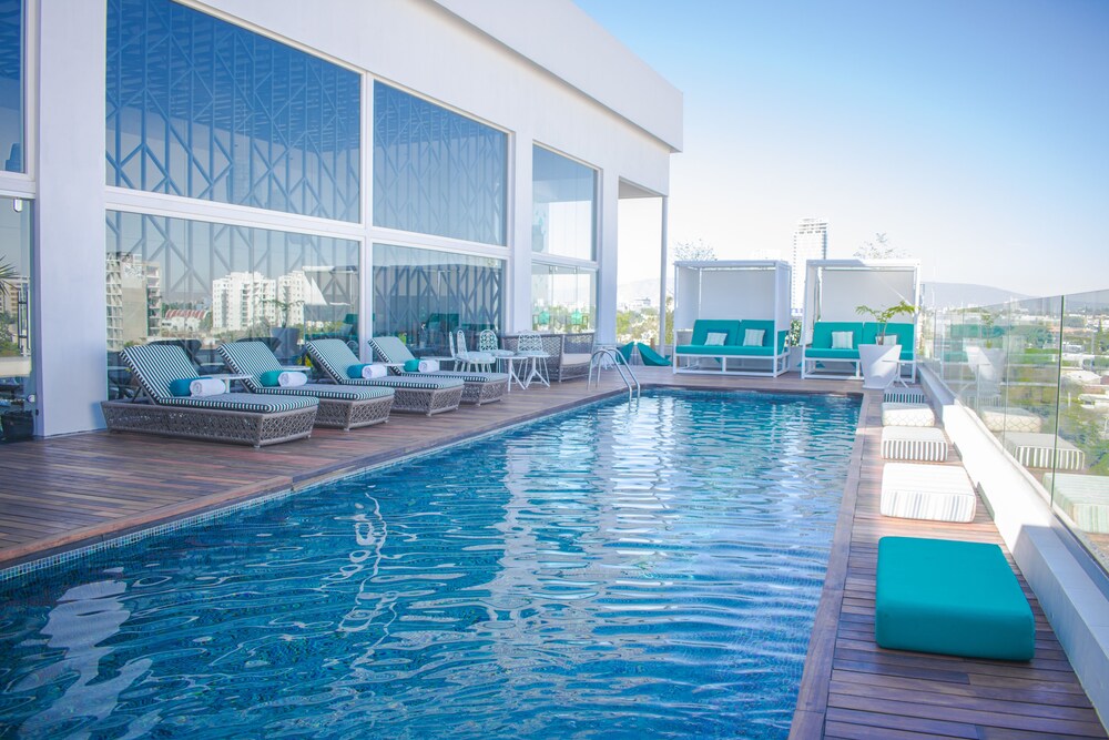 Square Small Luxury Hotel In Guadalajara Book On Hotels Square Small Luxury Hotel Guadalajara Rooftop Pool