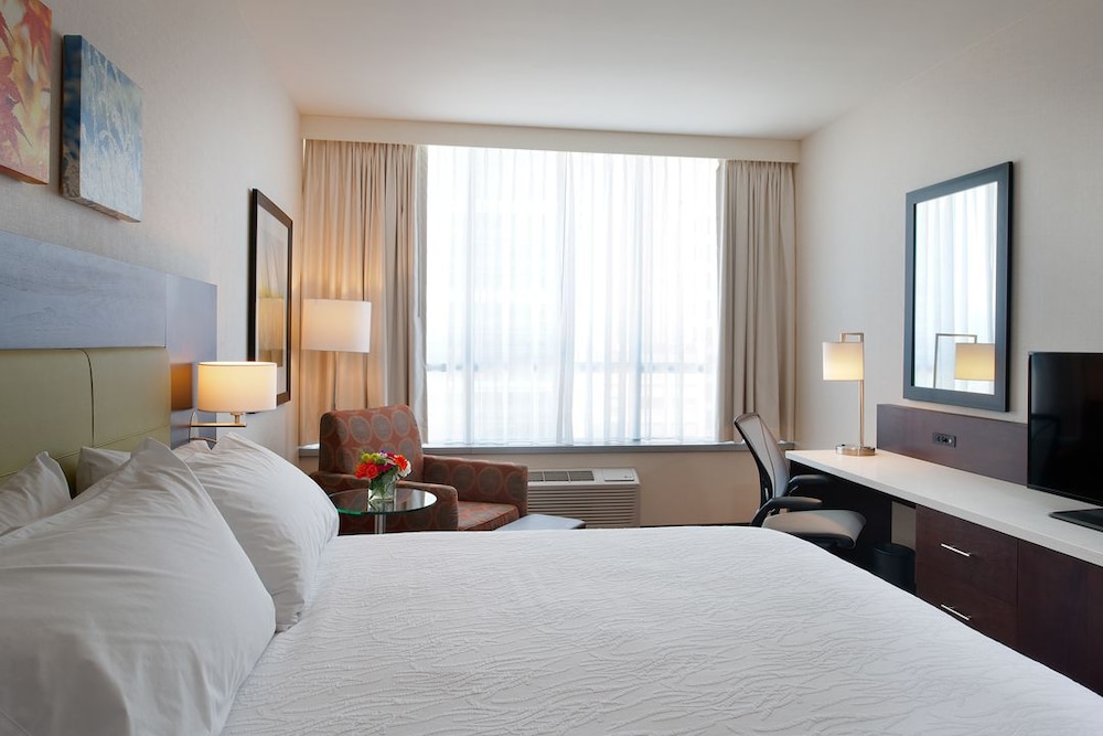 hilton garden inn pittsburgh downtown pittsburgh suite 1 king bed non smoking - Hilton Garden Inn Pittsburgh Downtown hilton garden inn pittsburgh downtown pittsburgh suite 1 king bed non smoking - Hilton Garden Inn Pittsburgh Downtown