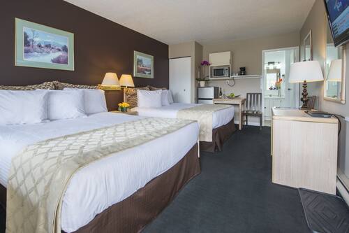photo Oliver Bc Hotels Motels book the maple leaf motel inn towne in
