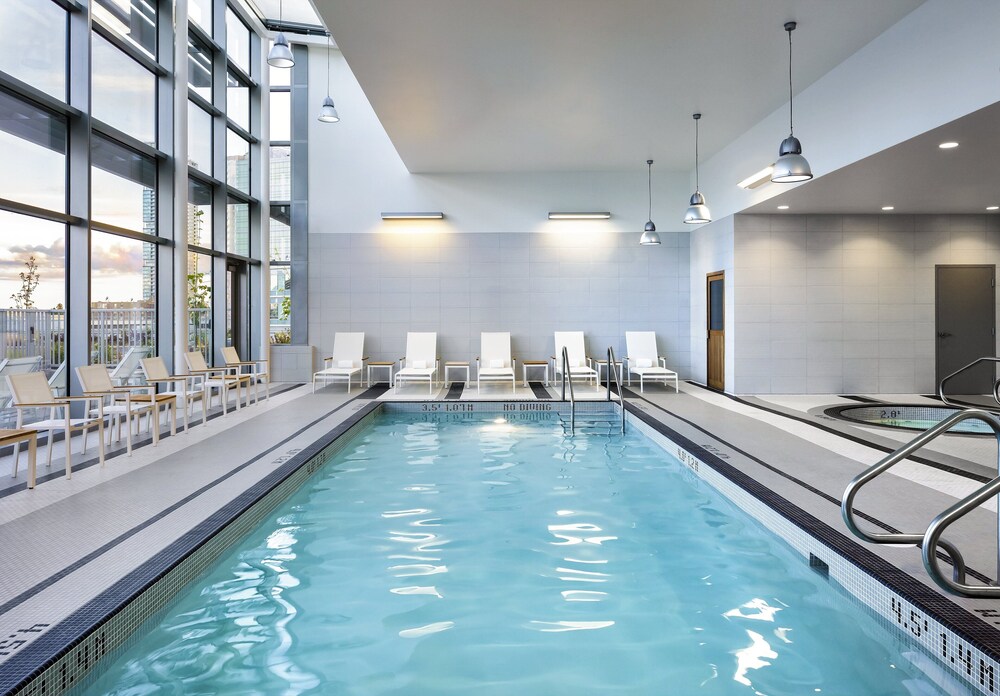 Book Element Vancouver Metrotown In Burnaby Hotels