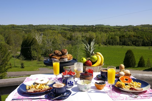 15 Closest Hotels To Canadian Tire Motorsport Park In Clarington Com Canadian Tire Motorsport Park, Wooden Adirondack Chairs Canadian Tire Motorsport Park