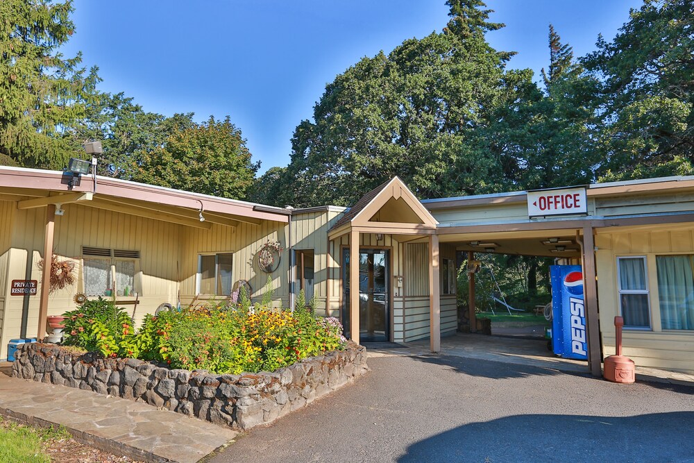 Book Westcliff Lodge In Hood River Hotels Westcliff Lodge Hood River