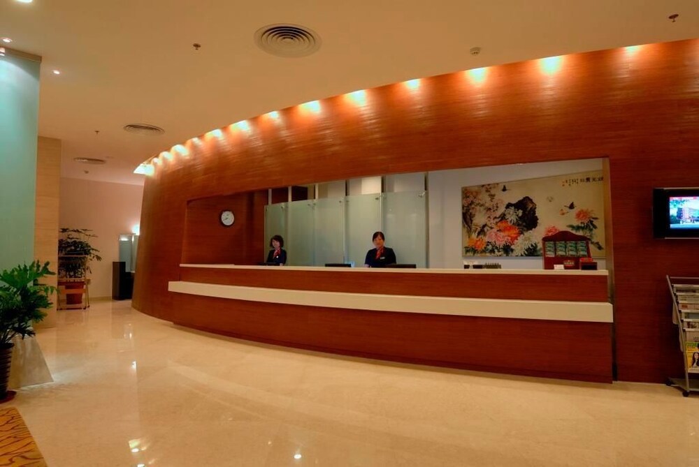 汉庭酒店(烟台开发区长江路店)