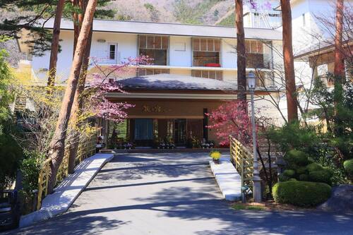 鬼怒川温泉 花の宿 松や 日光 の宿泊予約 ホテルズドットコム