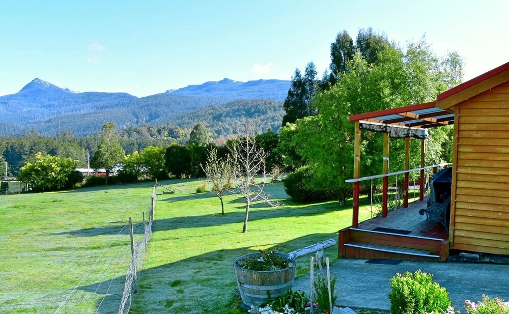 梅迪纳山小屋酒店