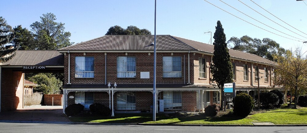 Mas Country Hamilton S Motel Queanbeyan West Australia Mas Country Hamilton S Motel Queanbeyan West