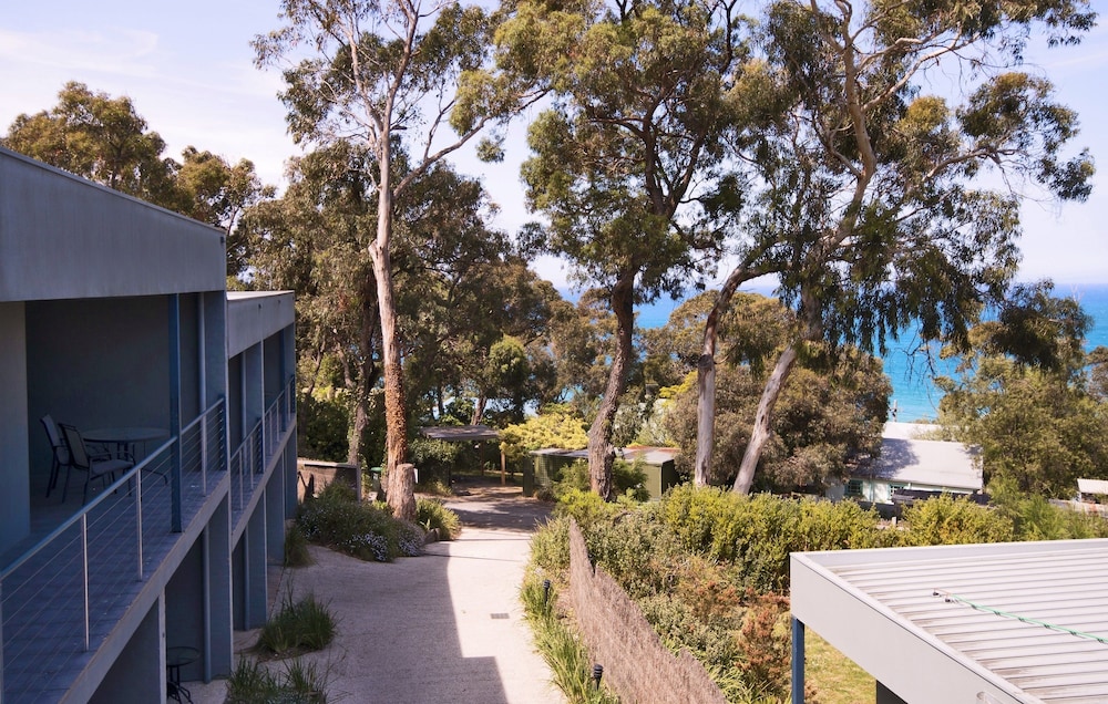 Chatby Lane Lorne Australia Hotel S Hotels Chatby Lane Lorne