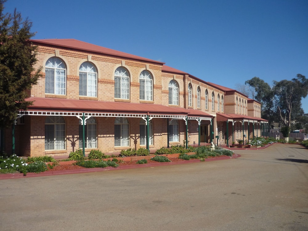 Heritage Motor Inn Goulburn Australia Hotel Heritage Motor Inn Goulburn