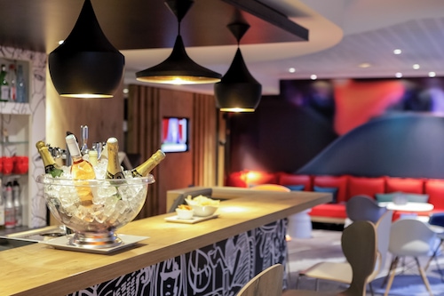 ヴィルヌーヴ ダスク スタッド ピエール モーロワ 周辺のホテル 宿泊予約 格安ホテル予約 最安値検索 ホテルズドットコム ヴィルヌーヴ ダスク スタッド ピエール モーロワ 周辺のホテル 宿泊予約 格安ホテル予約 最安値検索 ホテルズドットコム