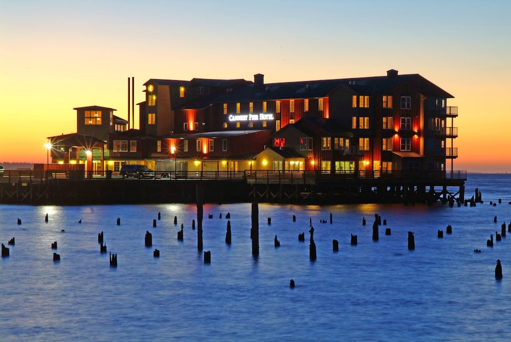 Book Cannery Pier Hotel In Astoria Hotels Cannery Pier Hotel Astoria