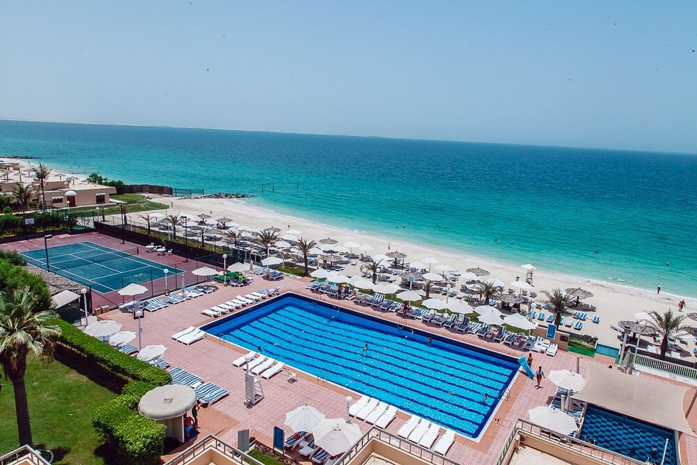 Book Sharjah Carlton Hotel In Hotels Sharjah Carlton Hotel