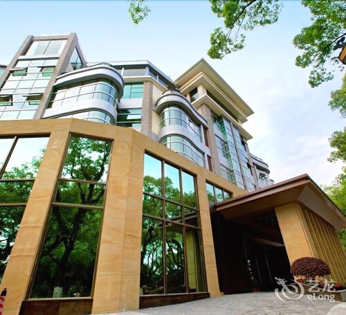Hotels Deals S For Hotel Reservations From Luxury Guilin Golden Oriole Hotel