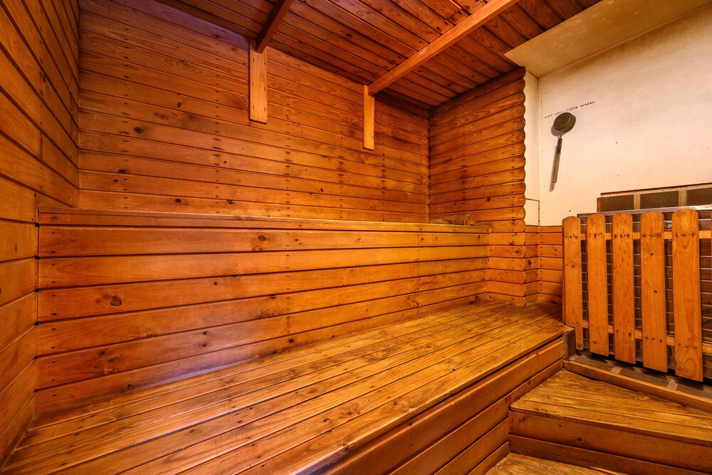 Book Kasees Apartments Mountain Lodge In Kosciuszko National Park Hotels Com