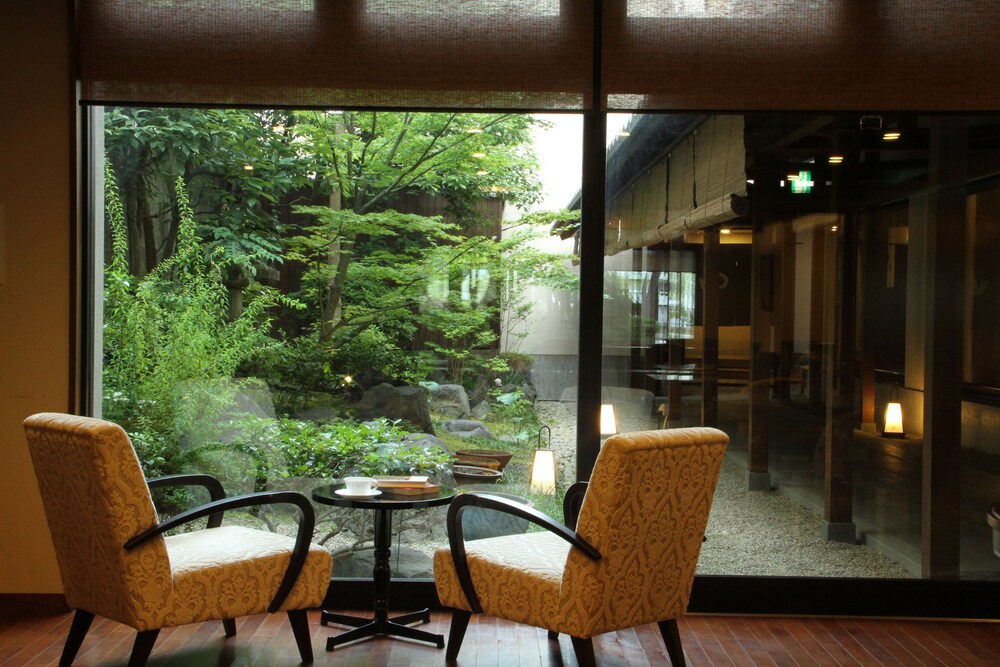 さるさわ池 よしだや 奈良 の宿泊予約 ホテルズドットコム