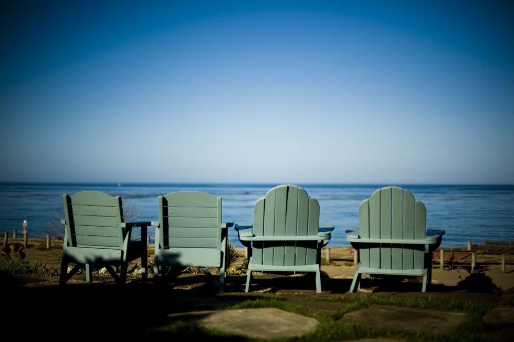 cambria hotels moonstone beach drive