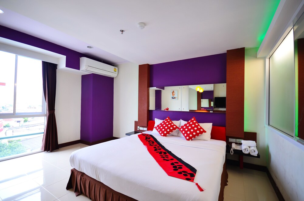 Book Pb Grand Hotel In Hat Yai Hotels