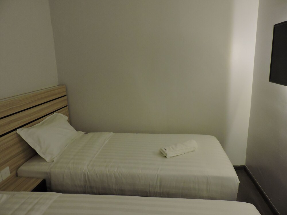 Book The Blanket Hotel In Seberang Jaya Hotels Com