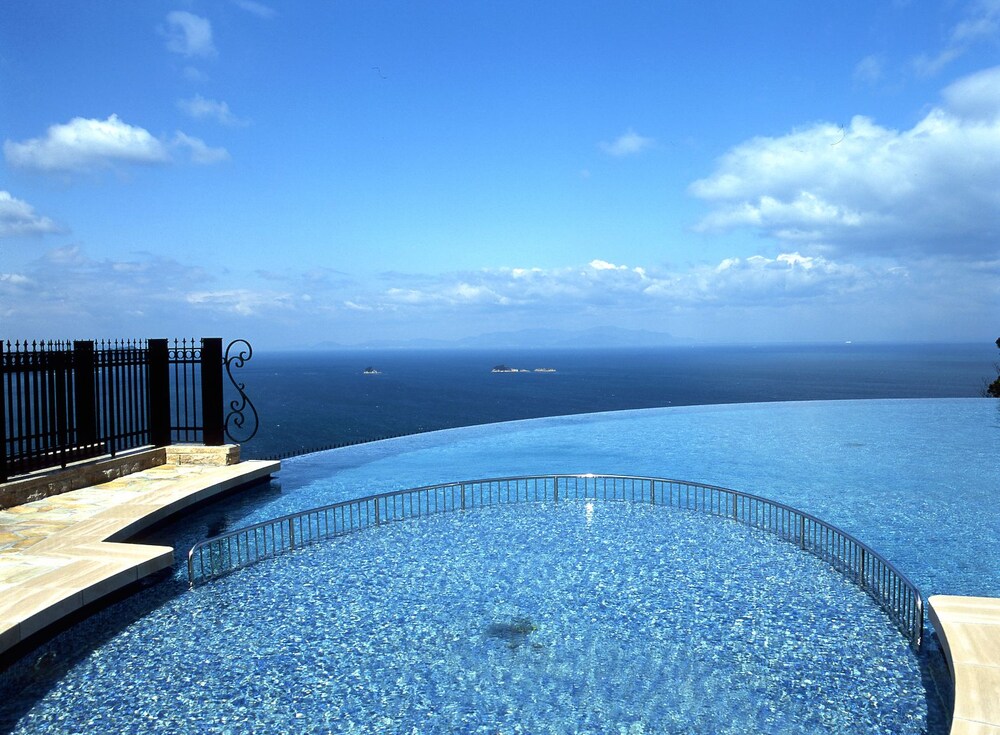 グランドエクシブ鳴門 ザ ロッジ 鳴門 の宿泊予約 ホテルズドットコム