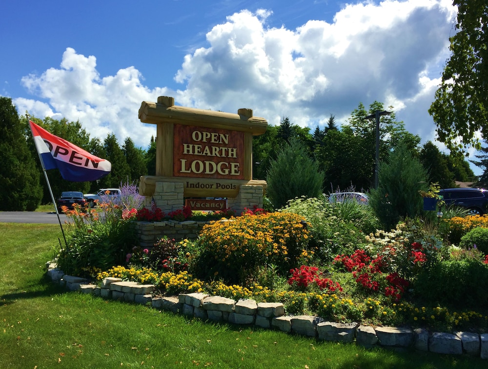 Book Open Hearth Lodge In Sister Bay Hotels Open Hearth Lodge Sister Bay