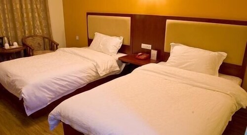 仙桃月亮湾酒店预订, 2019柳州仙桃月亮湾酒店价格| hotels.com好订网