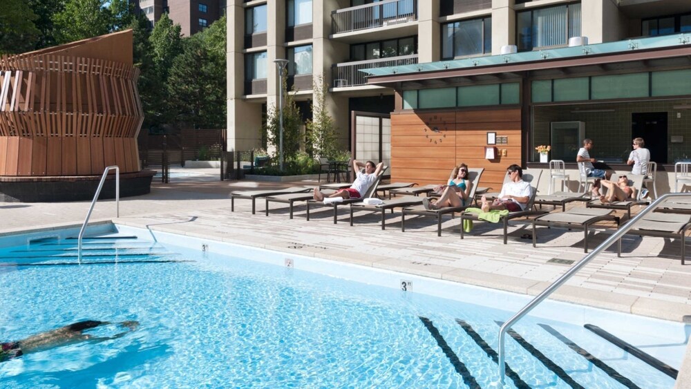Book Global Luxury Suites At West End In Boston Hotels Global Luxury Suites At West End Boston Outdoor Pool