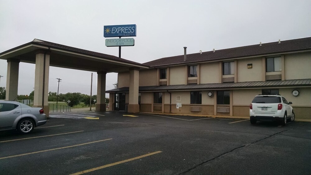 Express Inn And Suites Fort Riley Junction City Ks Express Inn And Suites Fort Riley Junction City Ks