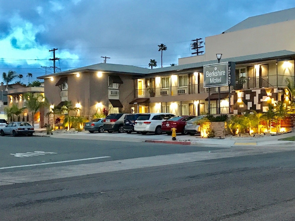 Book Berkshire Motor Hotel In San Go Hotels Berkshire Motor Hotel San Go