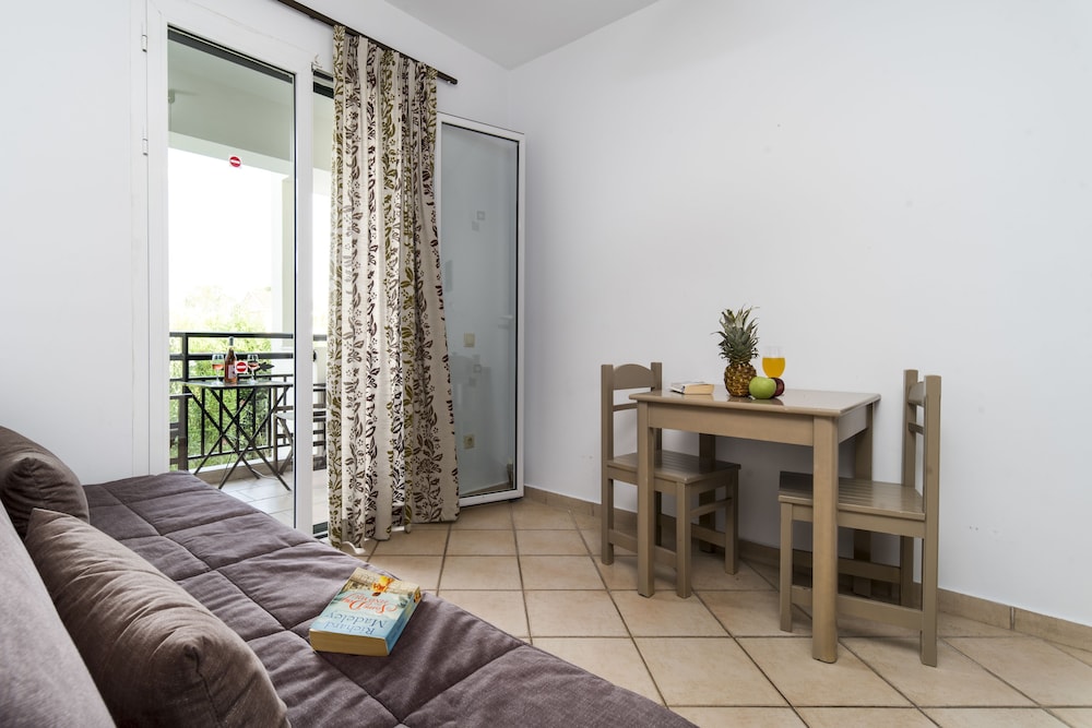 cactus hotel zante reviews