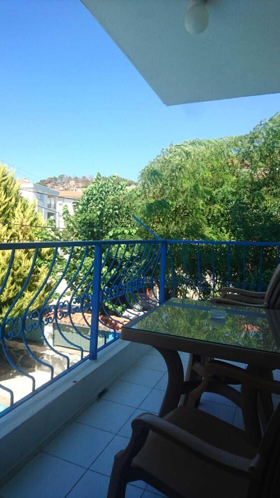 Koz Marigold Apart Hotel Cesme Hotels Com