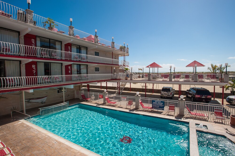 Book Matador Oceanfront Resort in North Wildwood