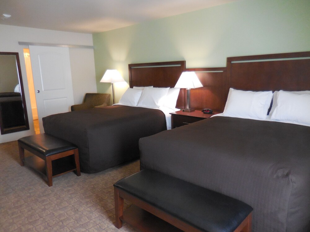 Book Ledgestone Hotel Vernal In Hotels