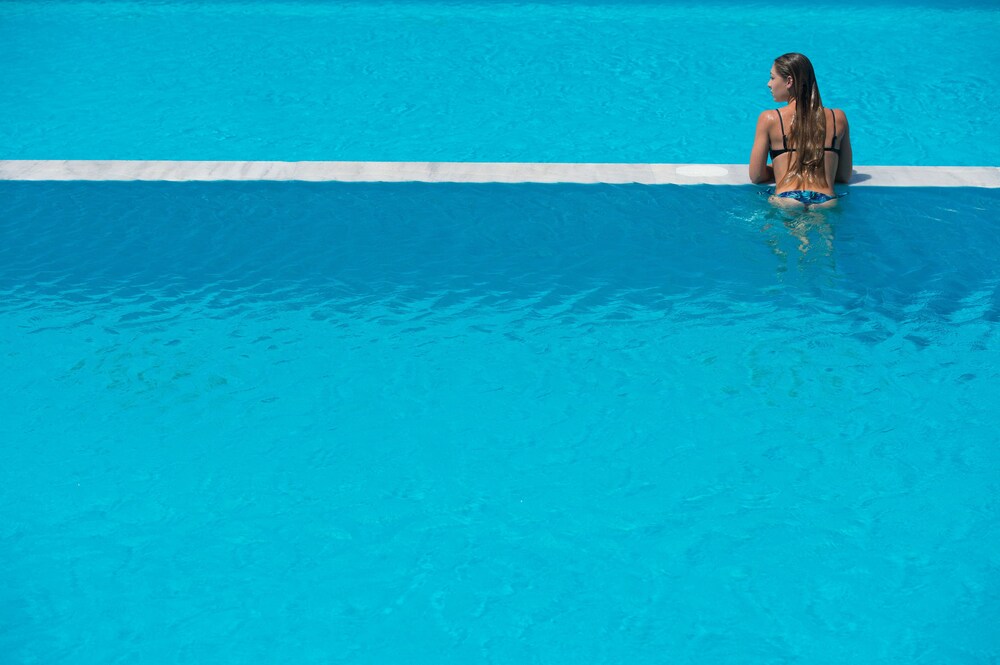 Mr Mrs White Crete Lounge Resort Spa All Inclusive In Chania Hotels Com