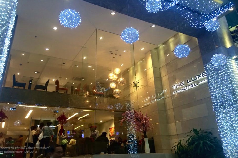Book The Luxe Hotel In Ho Chi Minh City Hotels The Luxe Hotel Ho Chi Minh City Entrance