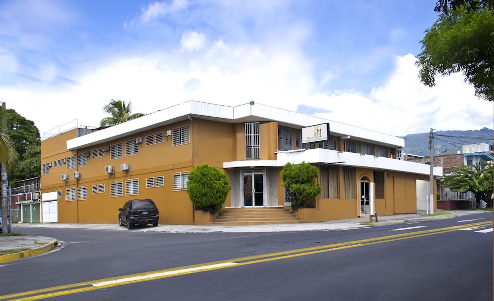 Book Hotel Manantiales In San Salvador Hotels Hotel Manantiales San Salvador