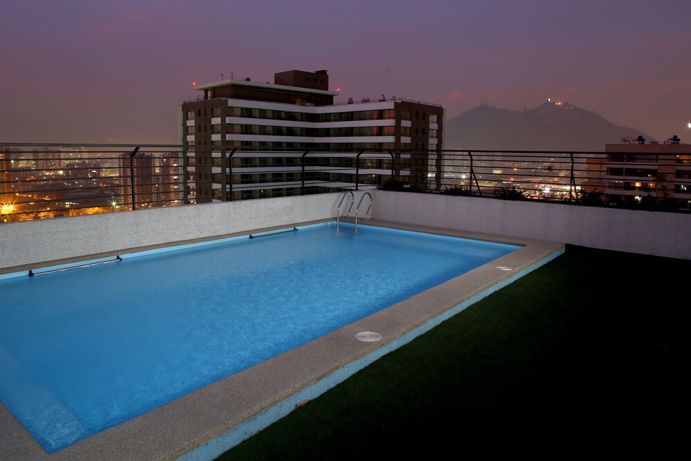 Book Hotel Capital San Pablo In Santiago Hotels Hotel Capital San Pablo Santiago Rooftop Pool