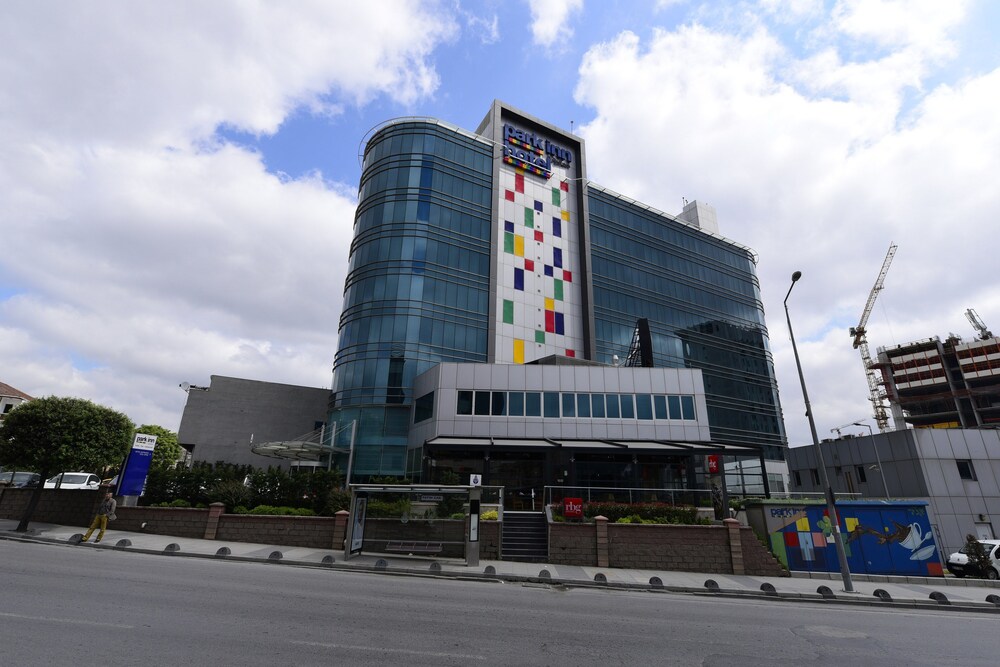 Park Inn By Radisson Istanbul Ataturk Airport Istanbul Turkey Istanbul Hotel Discounts Hotels Com