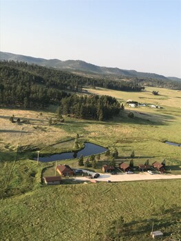 Top 10 Hotels In Custer South Dakota Cabins In Custer