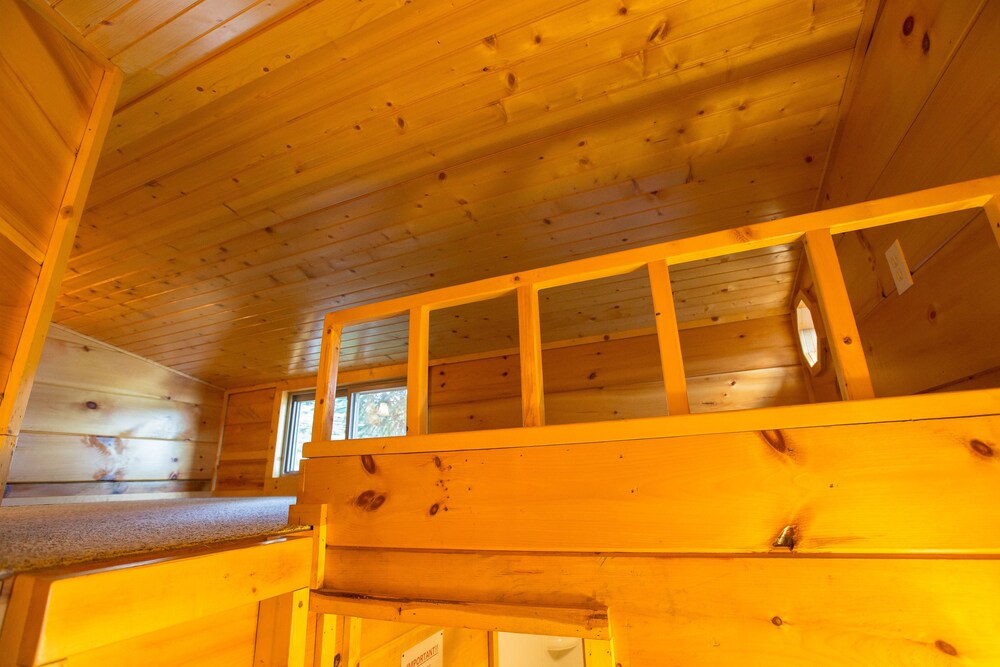 Book Edinboro Lake Resort Cabins in Edinboro