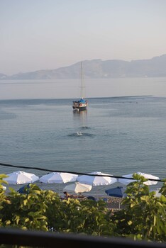Φωτογραφία του Haraki Village Studios, Ρόδος