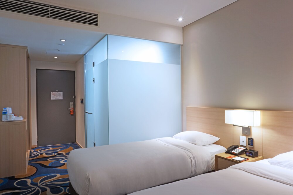 トラベロッジ ミョンドン ウルチロ どこに行くのもアクセスが良い3 5つ星のホテル 宿泊予約はホテルズドットコム