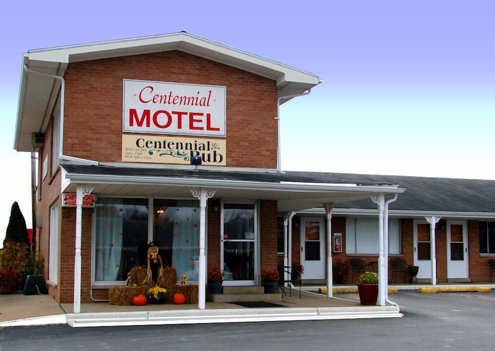 centennial motel